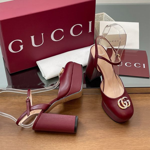 GUCCI Women’s platform pump with crystal Double G