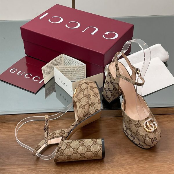 GUCCI Women’s platform pump with Double G