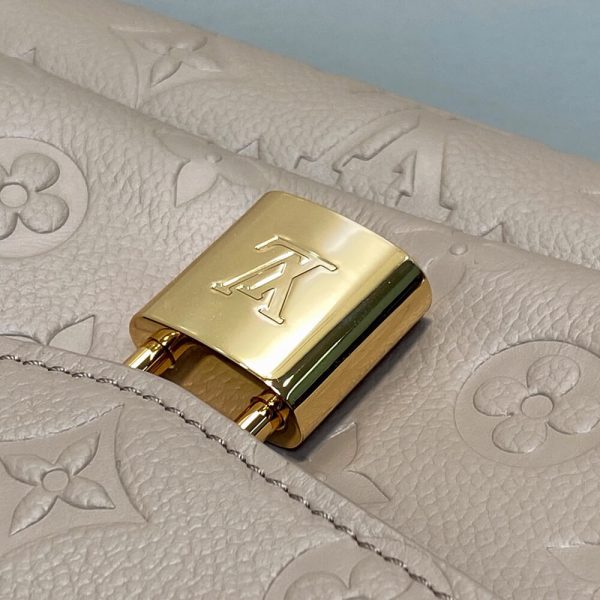 LV Anytime Flap Bag(high-end grade)