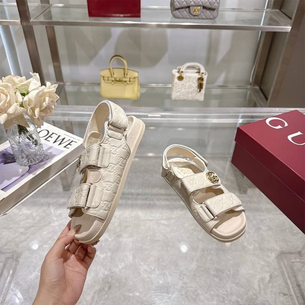 GUCCI Women’s sandal with Double G