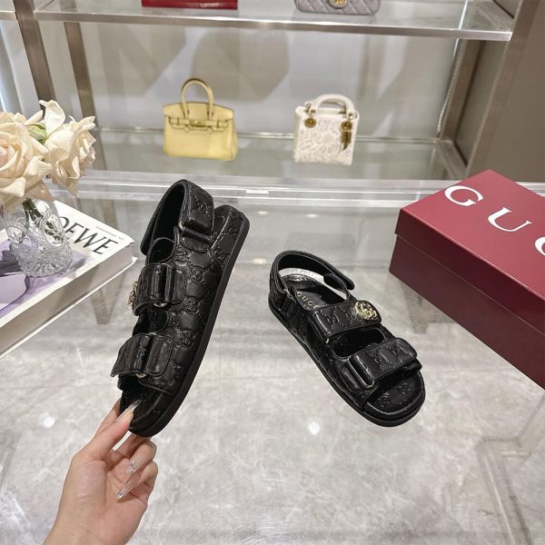 GUCCI Women’s sandal with Double G