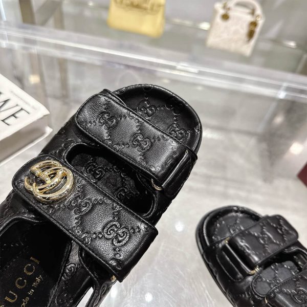 GUCCI Women’s sandal with Double G