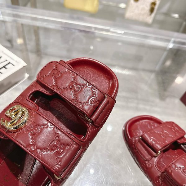 GUCCI Women’s sandal with Double G