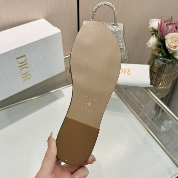 DIOR D-Club Slide