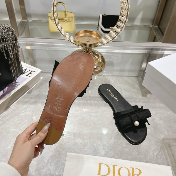 DIOR Adiorable Slide