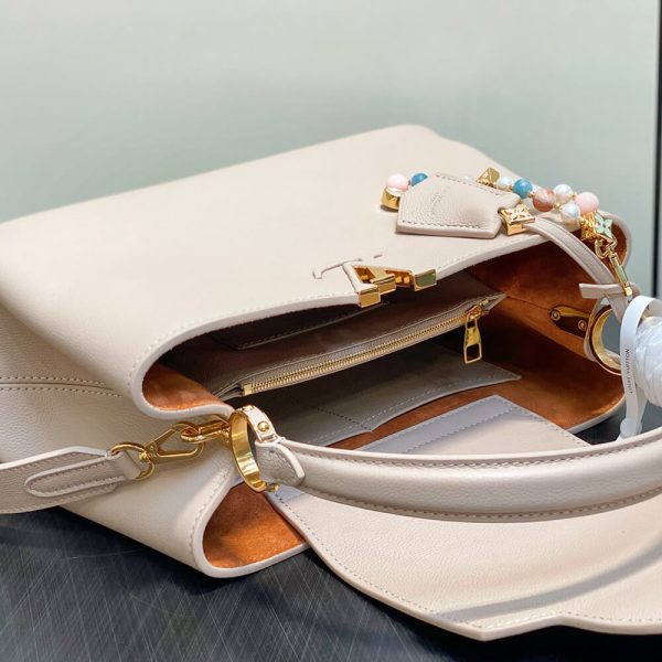 LV Capucines MM Souple(HIGH-END GRADE)