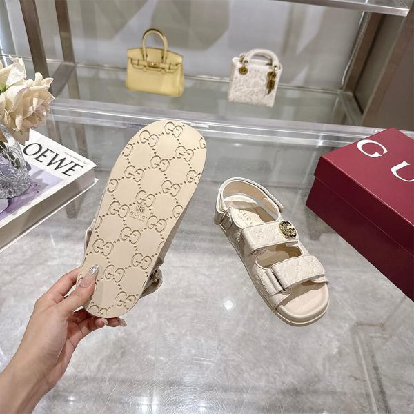 GUCCI Women’s sandal with Double G