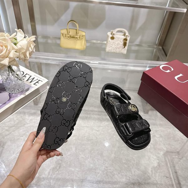 GUCCI Women’s sandal with Double G