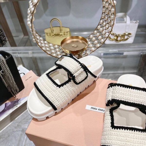 MIUMIU CROCHET KNIT SLIDES WHITE 5XX641 2CQ2 F0A72 F 010