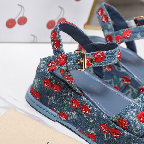 LOUIS VUITTON X TAKASHI MAYA PLATFORM SANDAL MONOGRAM CHERRY DENIM 1AHNYD