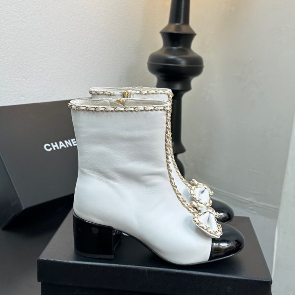 CHANEL RIBBON CHAIN BOOTS WHITE