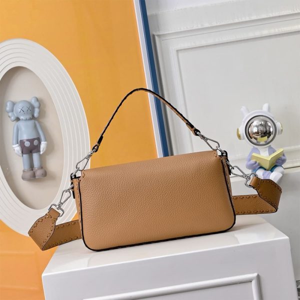 Fendi Baguette