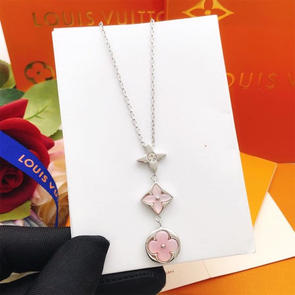 LV necklace