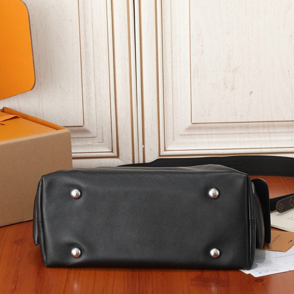 LV CarryAll Cargo Vibe PM(HIGH-END GRADE)