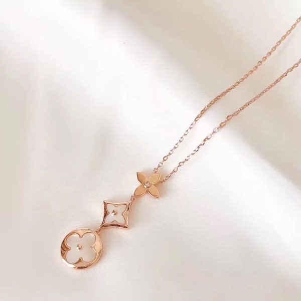 LV necklace