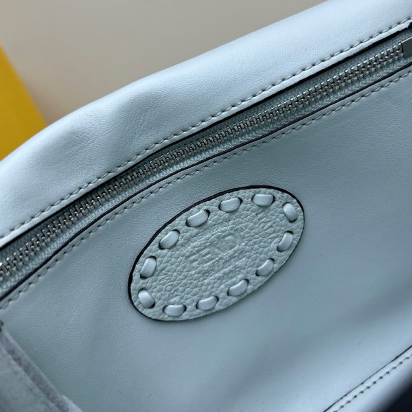 Fendi Baguette