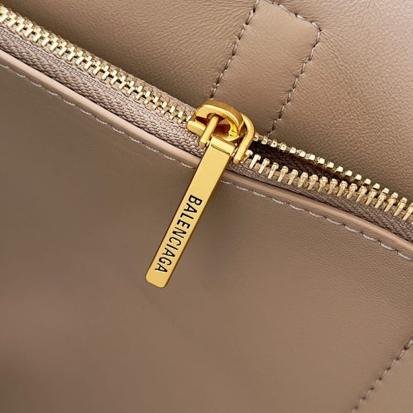 Balenciaga Women’s Bel Air Carry All Bag Small(HIGH-END GRADE)