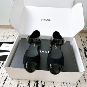 Chanel Black Calfskin Flats