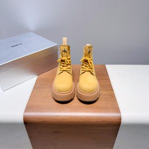 SMFK WOMEN’S BOOTS