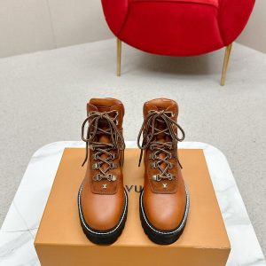 LV Territory Flat Ranger Boots