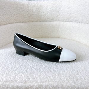 Chanel Suede Flat Heels Chanel Suede Flat Heels