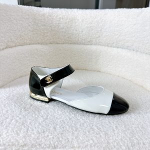 Chanel White Calfskin Flats Chanel White Calfskin Flats