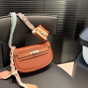 HERMES KELLY MOOVE SWIFT SILVER HARDWARE ORANGE 20CM