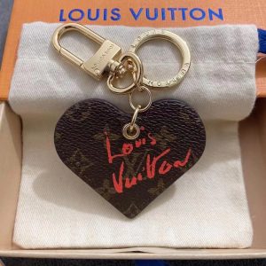 LOUIS VUITTON MONOGRAM FALL IN LOVE HEART KEY HOLDER BAG CHARM BROWN 9CM M00462