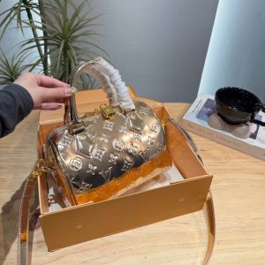 LOUIS VUITTON SPEEDY BANDOULIÈRE 20 COPPER GOLD 20CM