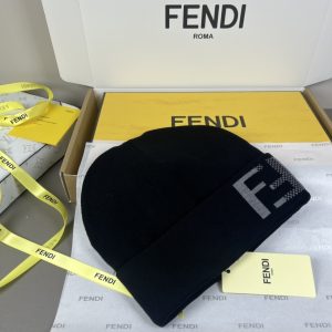 FENDI BEANIE BLACK WOOL HAT BLACK