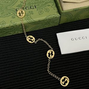 GUCCI INTERLOCKING BRACELET YELLOW GOLD ‎629904 J8500 8000