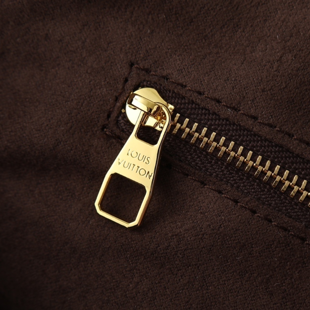 LOUIS VUITTON NEO LOCKIT MM MONOGRAM BROWN 36CM M26494 LOUIS VUITTON NEO LOCKIT MM MONOGRAM BROWN 36CM M26494