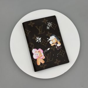 LOUIS VUITTON PASSPORT COVER AZUR FROST 14CM M12237
