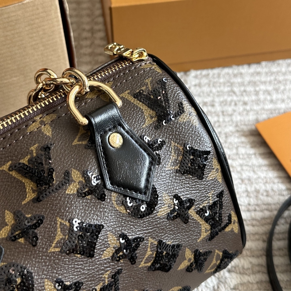 LOUIS VUITTON SPEEDY BANDOULIERE 20 MONOGRAM CANVAS BROWN 20CM LOUIS VUITTON SPEEDY BANDOULIERE 20 MONOGRAM CANVAS BROWN 20CM