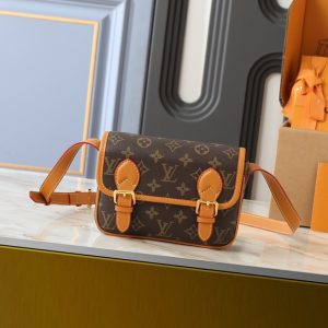 LOUIS VUITTON SATCHEL WEARABLE WALLET MONOGRAM BROWN 19CM M26805