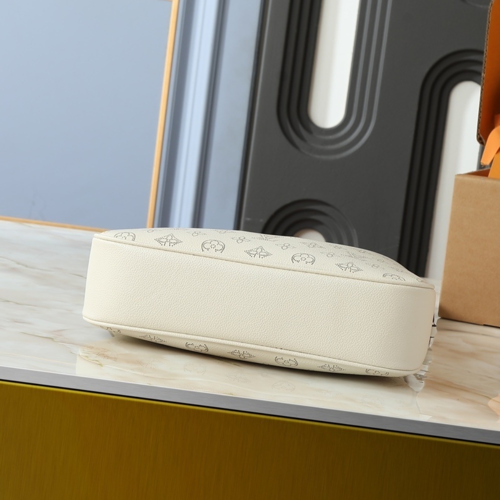 LOUIS VUITTON ALL AROUND MM WHITE 28CM LOUIS VUITTON ALL AROUND MM WHITE 28CM