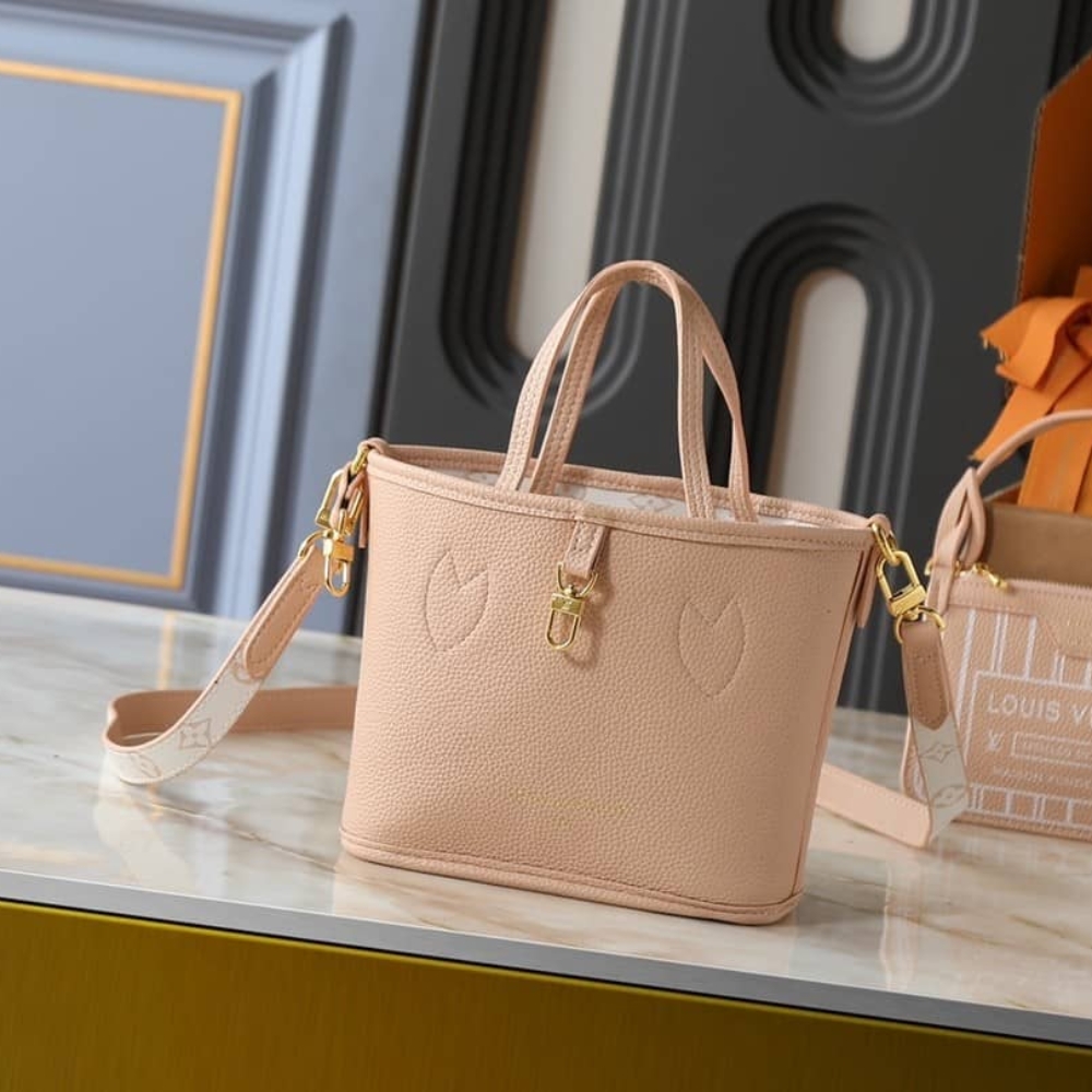 LOUIS VUITTON NEVERFULL BANDOULIÈRE INSIDE OUT BB MONOGRAM LOUIS VUITTON NEVERFULL BANDOULIÈRE INSIDE OUT BB MONOGRAM