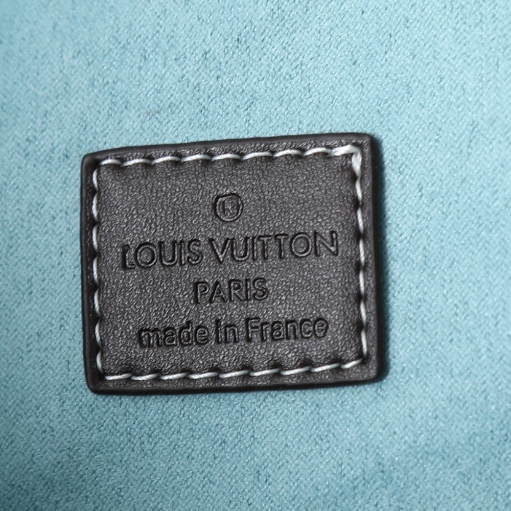 LOUIS VUITTON ODÉON MM MONOGRAM BEIGE SUEDE 30CM LOUIS VUITTON ODÉON MM MONOGRAM BEIGE SUEDE 30CM