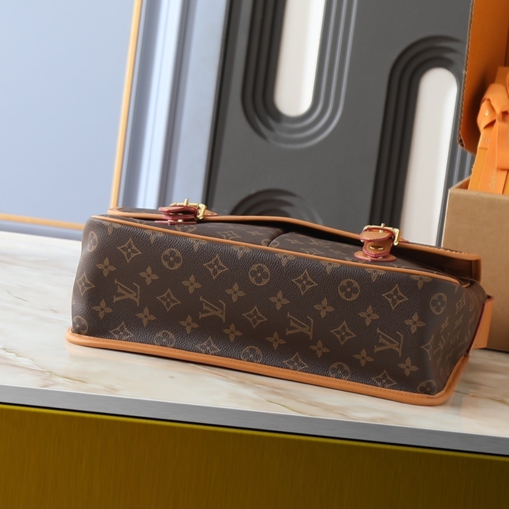 LOUIS VUITTON SATCHEL MESSENGER MONOGRAM BROWN 35CM M14723 LOUIS VUITTON SATCHEL MESSENGER MONOGRAM BROWN 35CM M14723