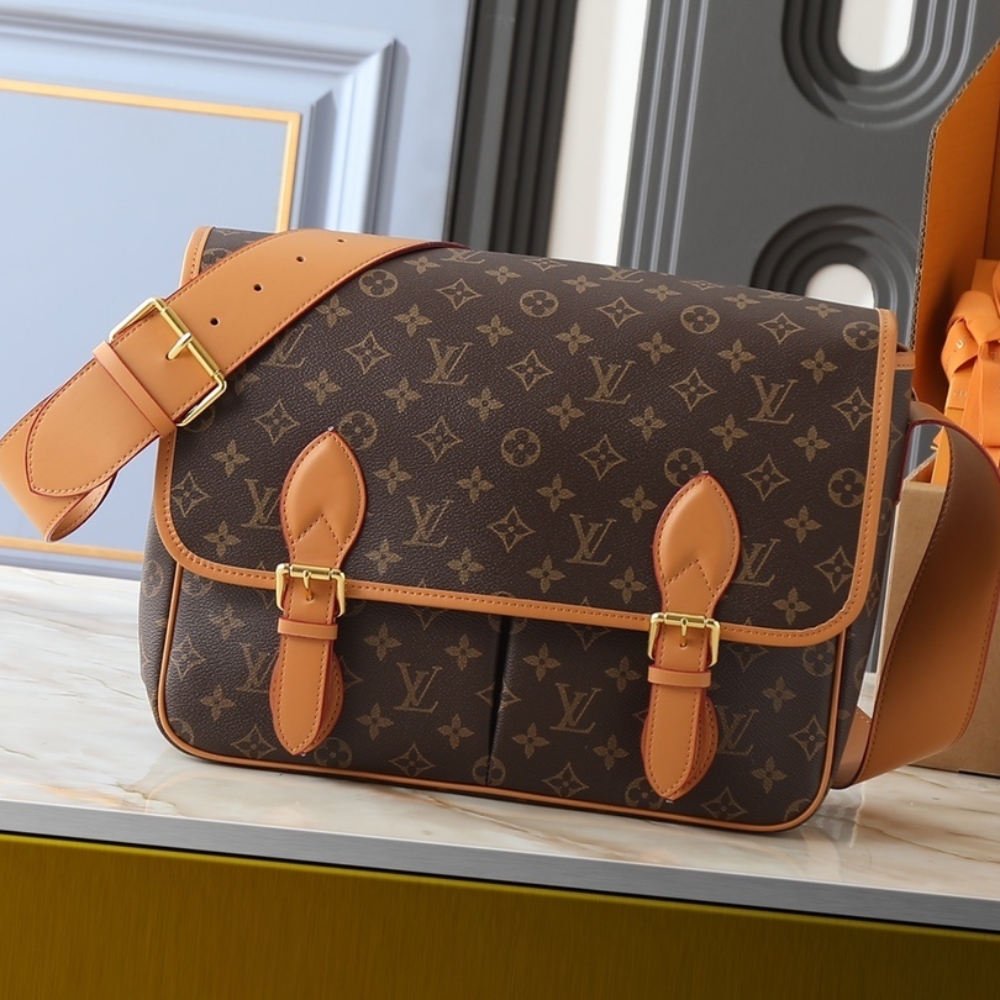 LOUIS VUITTON SATCHEL MESSENGER MONOGRAM BROWN 35CM M14723 LOUIS VUITTON SATCHEL MESSENGER MONOGRAM BROWN 35CM M14723
