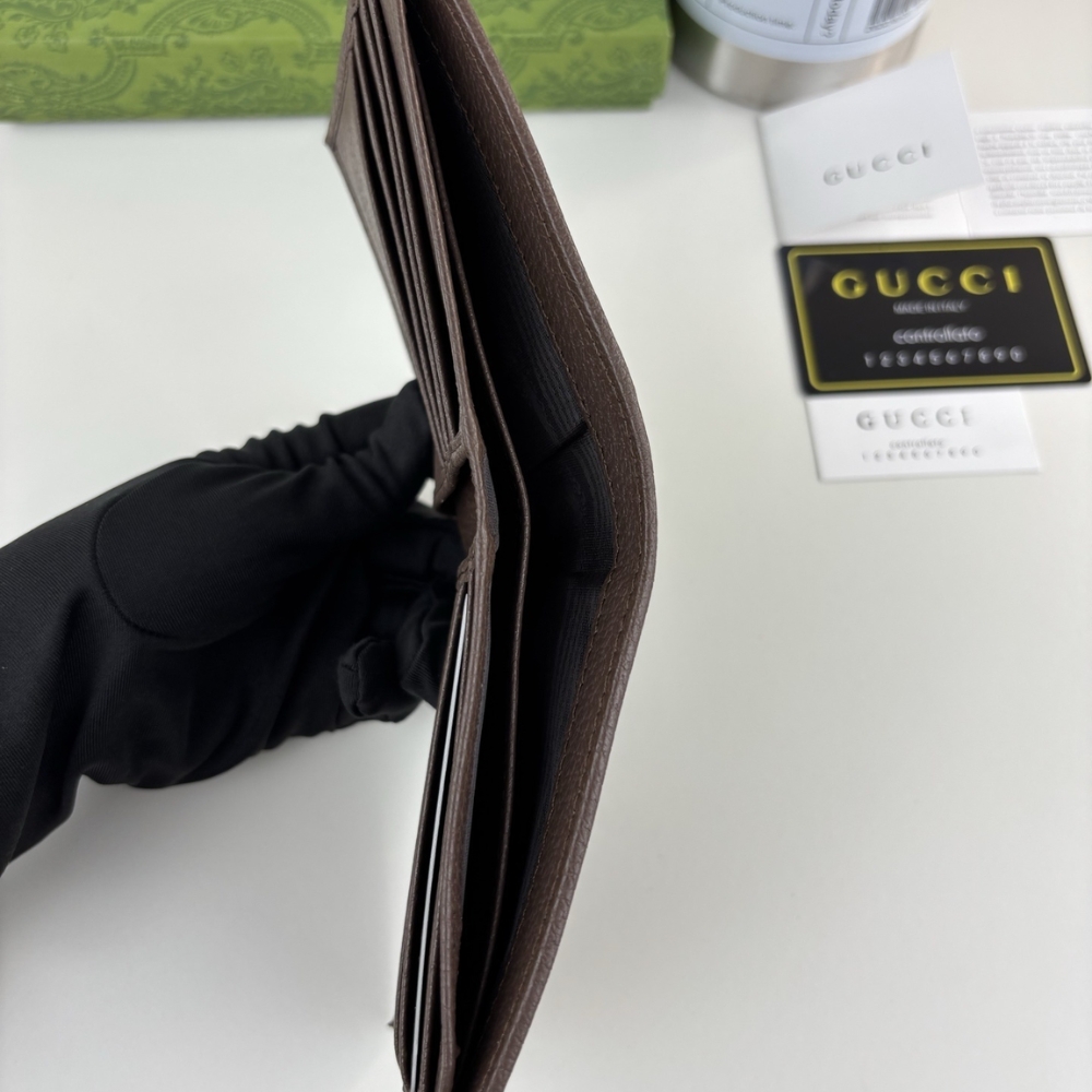 GUCCI OPHIDIA BI FOLD WALLET BEIGE AND DARK BROWN 11CM GUCCI OPHIDIA BI FOLD WALLET BEIGE AND DARK BROWN 11CM