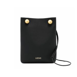 LOEWE PEBBLE POUCH BLACK 22CM