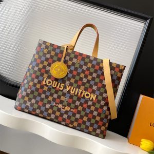 LV Shopper Tote MM