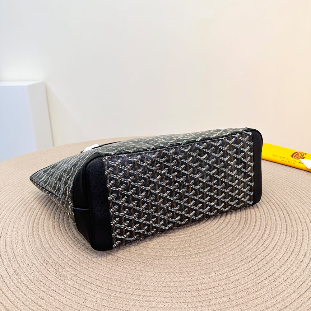 GOYARD Artois MM Bag GOYARD Artois MM Bag