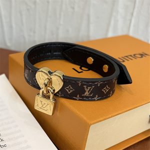 LOUIS VUITTON LOCK ME IN LOVE BRACELET MONOGRAM BROWN