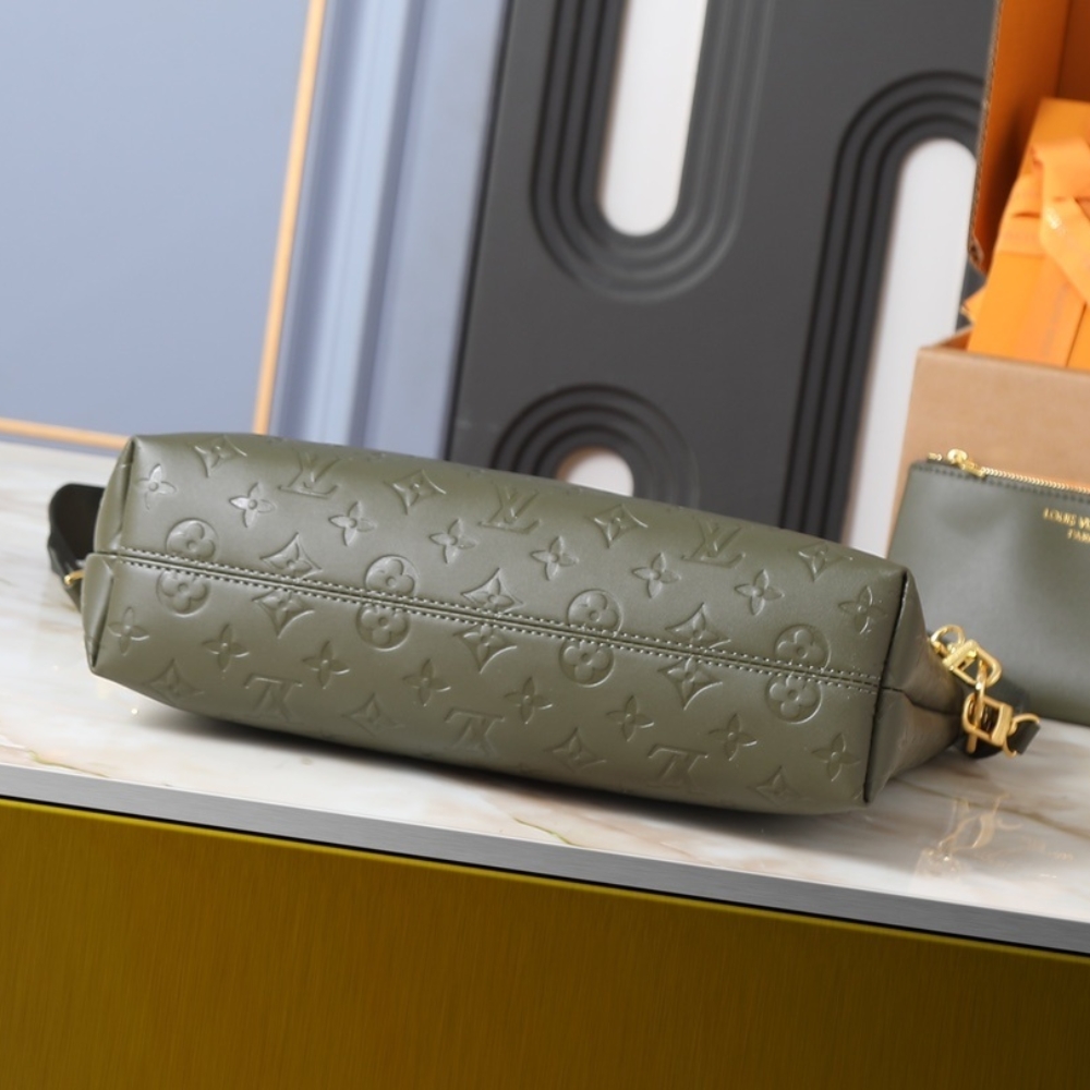 LOUIS VUITTON COUSSIN HOBO MM DARK KHAKI 38CM LOUIS VUITTON COUSSIN HOBO MM DARK KHAKI 38CM