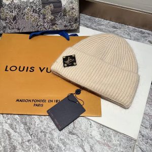 LOUIS VUITTON LV BEANIE BEIGE