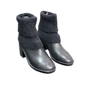 CHANEL LEATHER KNIT BOOTS BLACK