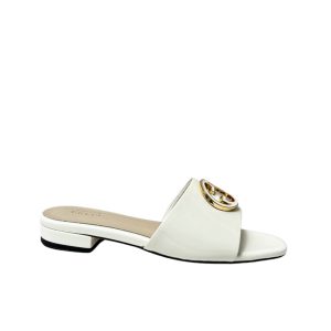 GUCCI WOMEN ROUND INTERLOCKING G SANDAL IN WHITE
