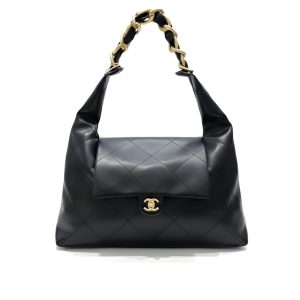 Chanel Maxi Hobo Bag Black Leather 43Cm AS5839 B22140 94305